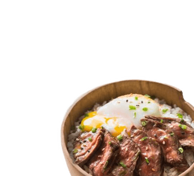 Rice bowl with beef and vegetables